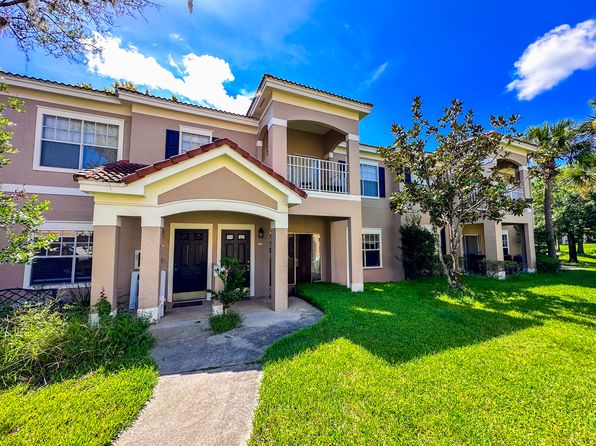 1713A Arbor Lakes Cir
