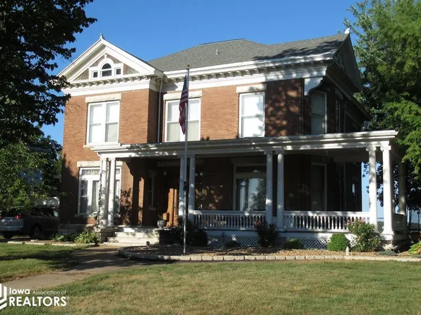 917 Grand Ave, Keokuk, IA 52632