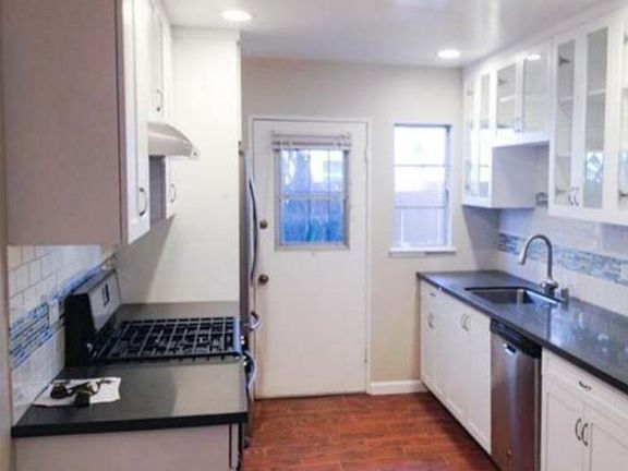 3rd image of 3042 Jemez Dr