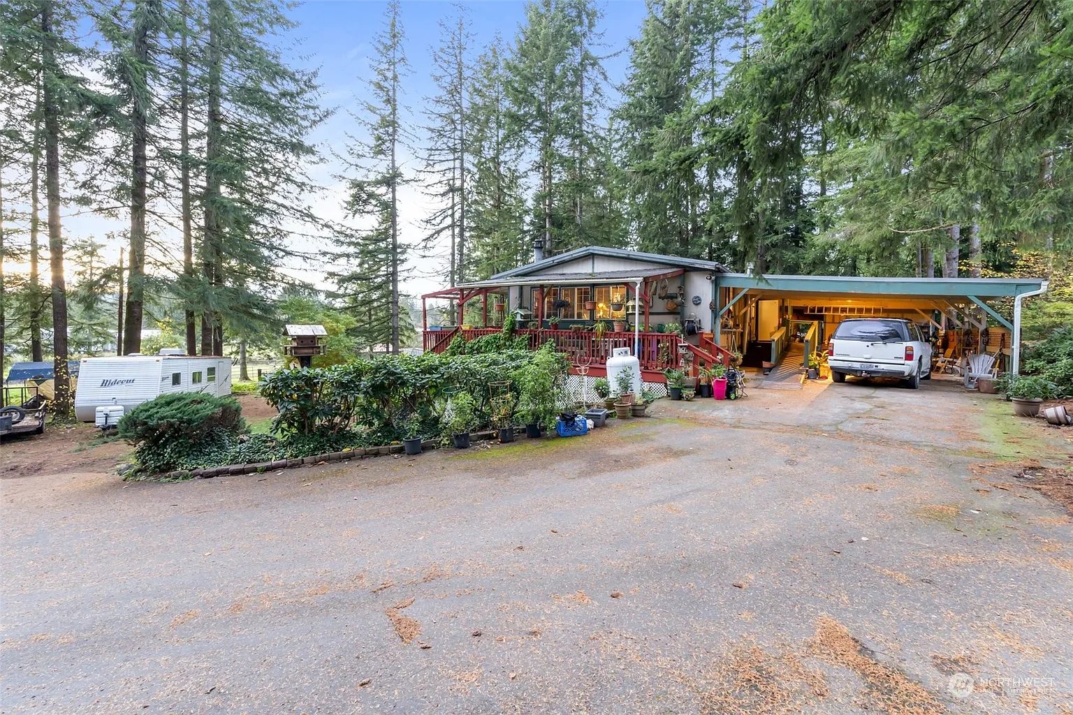 29 Evans Lane photo 1