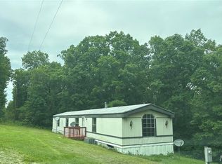 2557 River Bend Rd, Saint Clair, MO 63077