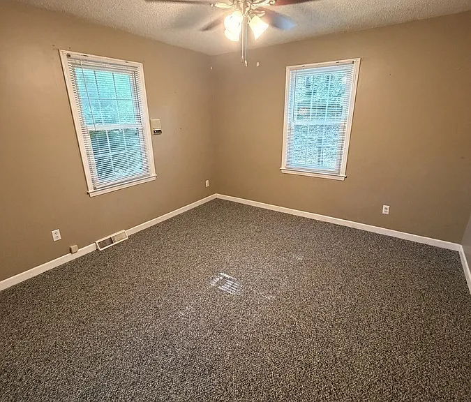 111 Tryon St #COPY — Photo 24