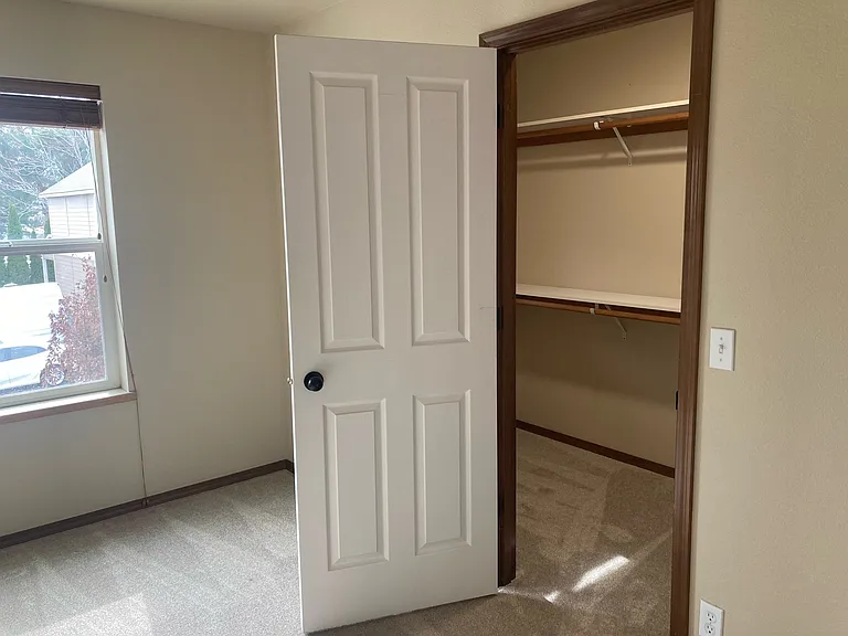 703 Symons St — Photo 18