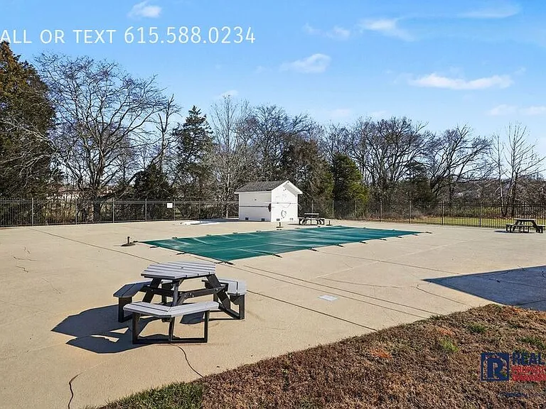1505 Chapman Ln — Photo 29