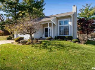 2218 Spring Ct, Davenport, IA 52803