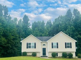 102 Montana Dr, Cedartown, GA 30125