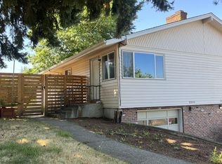 2220 NW 7th Pl #2220, Gresham, OR 97030