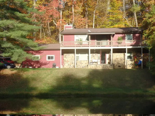 1881 N Cold Springs Rd, Bloomfield, IN 47424