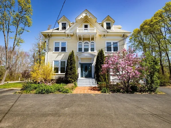 156 First Parish Rd APT 6, Scituate, MA 02066