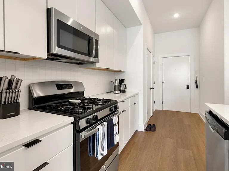 630 Federal St #201 — Photo 8
