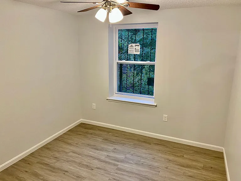 46 Galveston Pl SW #C — Photo 7