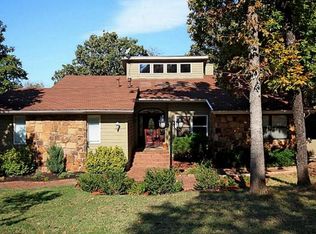 10355 E Hilltop Rd, Catoosa, OK 74015