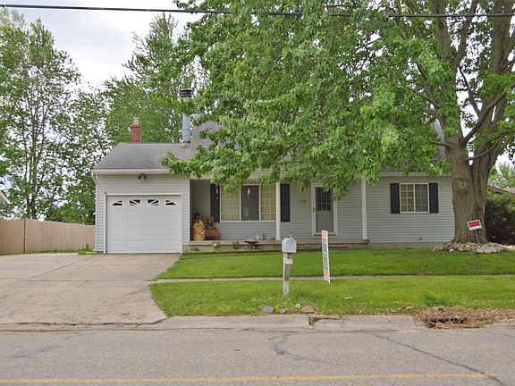 2nd image of 128 Feher Dr