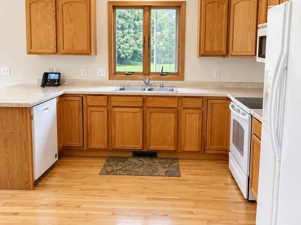 W1270 Proverbs Pass, Albany, WI 53502
