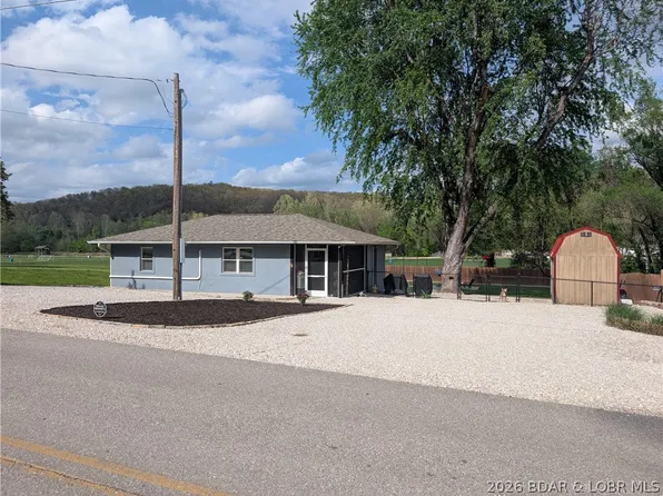 226 N Lake St, Linn Creek, MO 65052