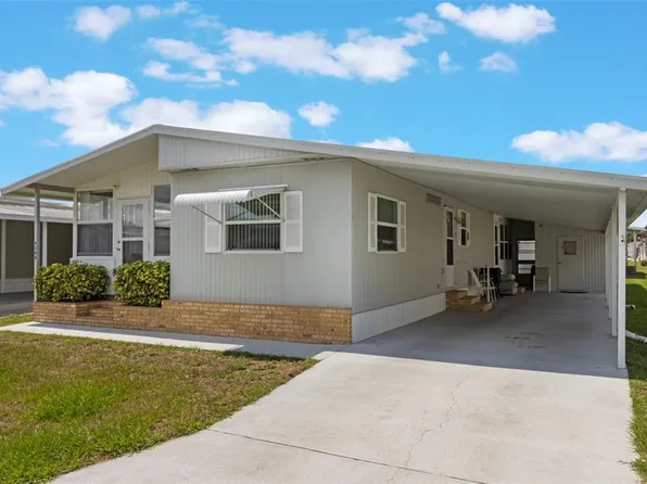 4246 Cedarwood St, Winter Haven, FL 33880