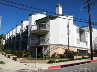 2601 E 19th St APT 2, Signal Hill, CA 90755