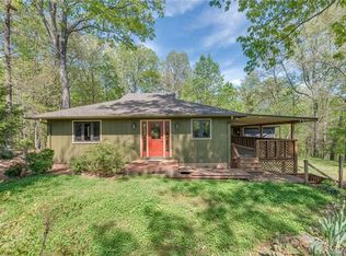 3171 Hunting Country Rd, Tryon, NC 28782