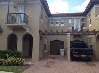 6963 Julia Gardens Dr, Coconut Creek, FL 33073