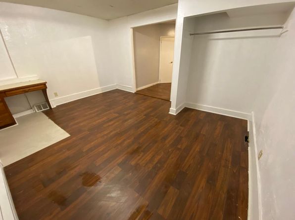 130 W Elm St UNIT B