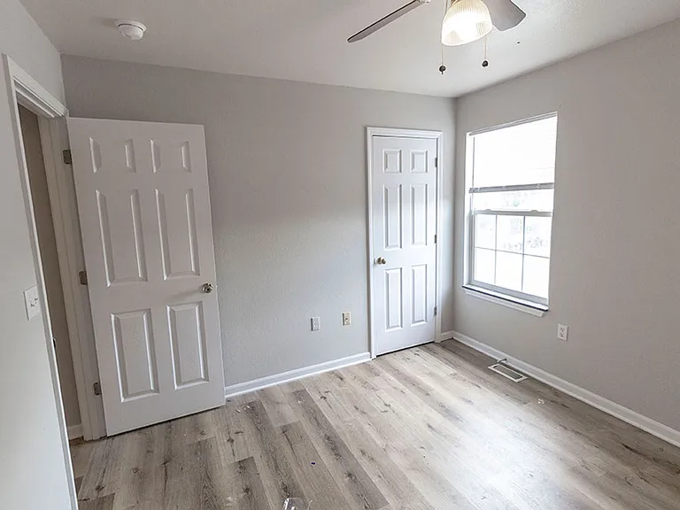 1412 N Frideriki Dr — Photo 19