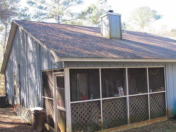 Screened back porch
