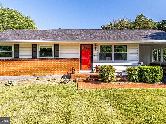 3rd image of 7220 Vellex Ln