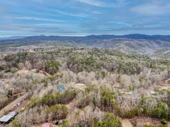 130 Womble Rd, Farner, TN 37333
