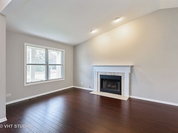 3rd image of 358 Deer Run Dr