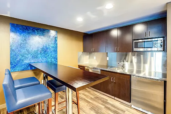 Rented by Living New York | media 11