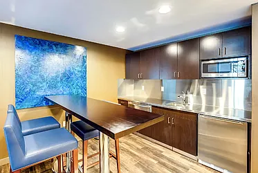 Rented by Living New York