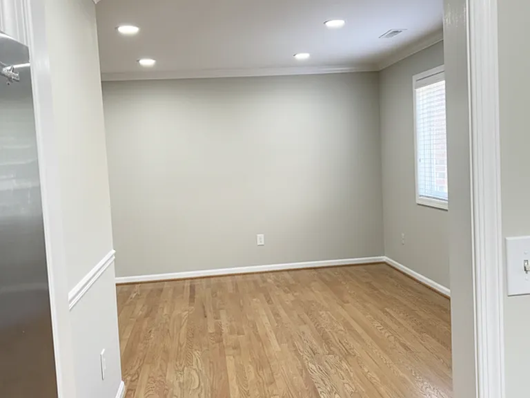 1105 N Taylor St — Photo 7