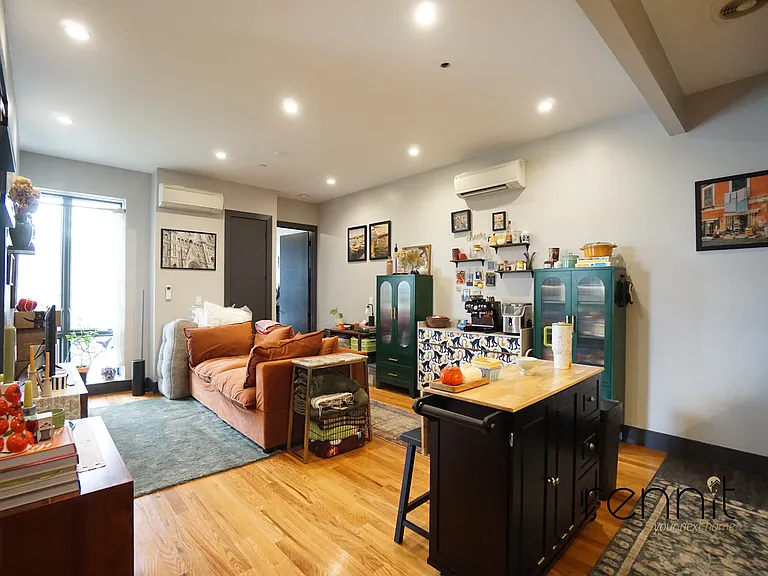 37 Wilson Ave #3B — Photo 3