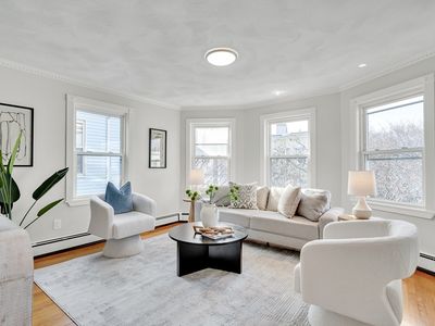 70 Day St #3, Boston, MA, 02130