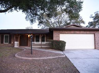 813 Chess Pl, Seffner, FL 33584