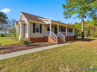 240 N Oakland Ln, Walkerton, VA 23177