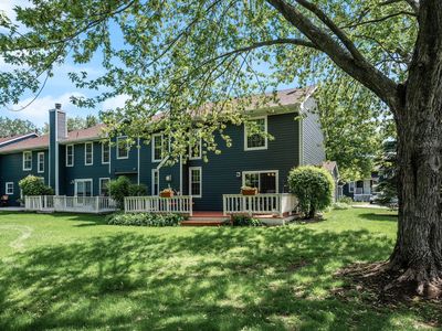2333 Grange Ave N, Oakdale, MN, 55128