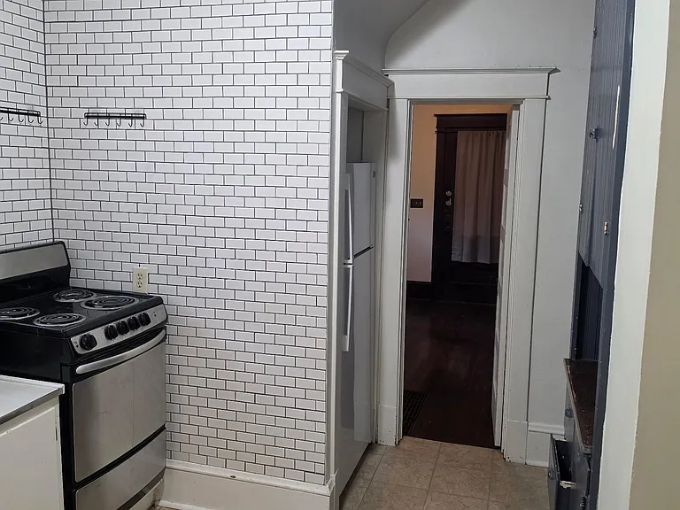 1015 Alabama St — Photo 11
