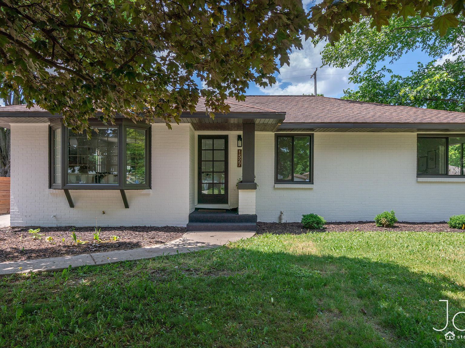 1527 Lewison Ave NE, Grand Rapids, MI 49505 Zillow
