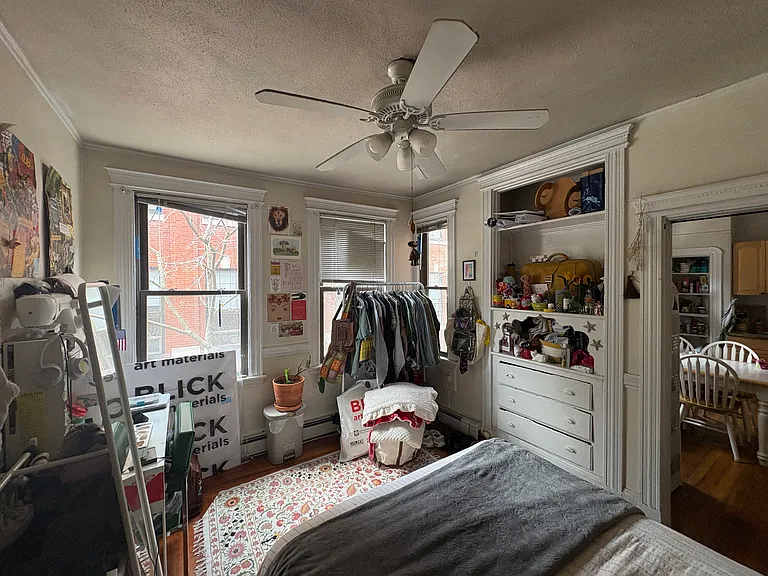 35 Myrtle St #3 — Photo 16