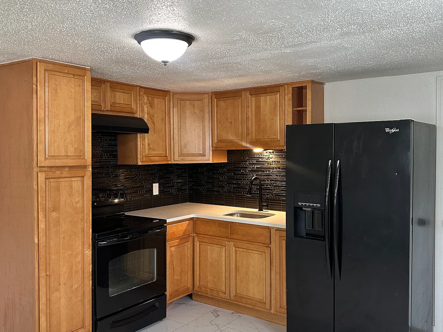 1 bed, 390 sqft, $1,150 — Photo 1