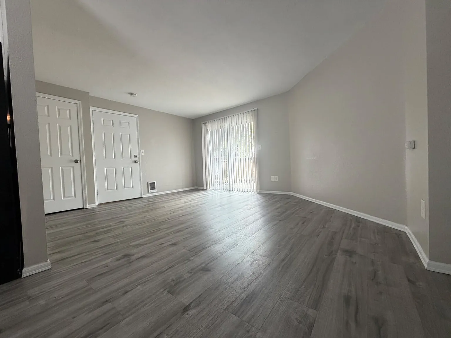 2 bed, 1.0 bath, 800 sqft, $1,675 — Photo 1