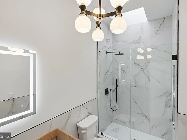 203 S 13th St #4B — Photo 12