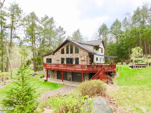 91 Hartman Rd, Hunlock Creek, PA 18621