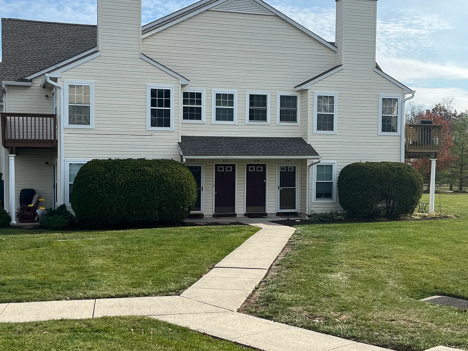 140 Horseshoe Drive — Photo 3