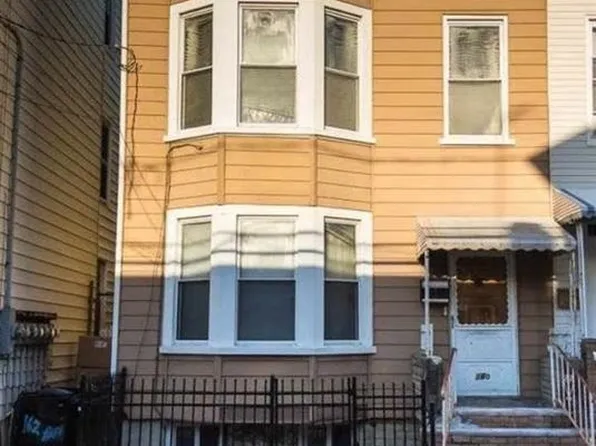160 Hopkins Ave, Jersey City, NJ 07306