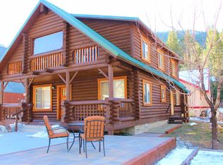 682 Garnet Dr, June Lake, CA 93529