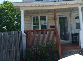 16 Richardson Dr, Linwood, PA 19061