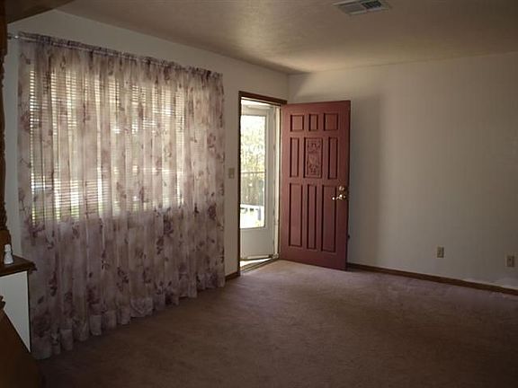 5th image of 428 NW 55th St