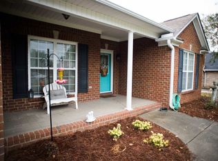 701 Cindy St NE, Hartselle, AL 35640